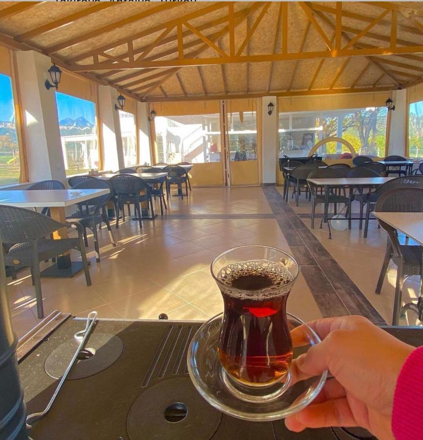 Готель Dream Town Hotel&restaurant