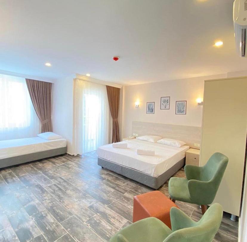 Dream Town Hotel&restaurant Готель Кемер