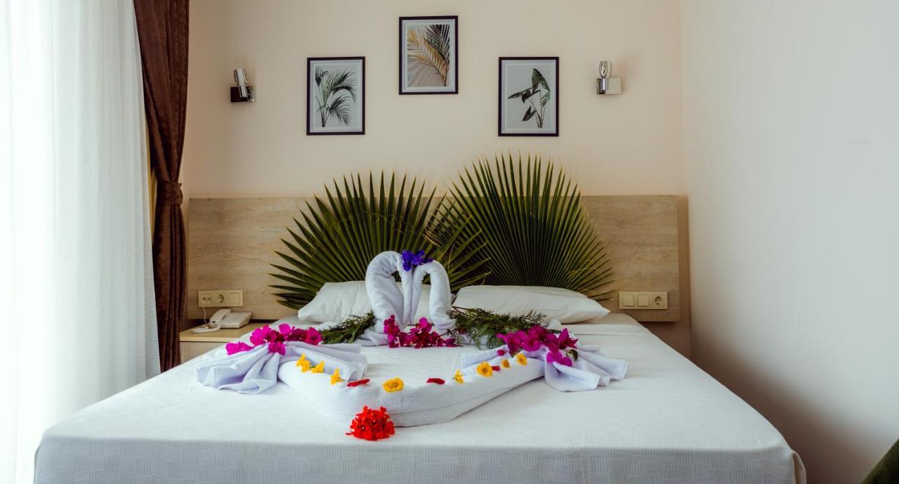 Dream Town Hotel&restaurant 3*