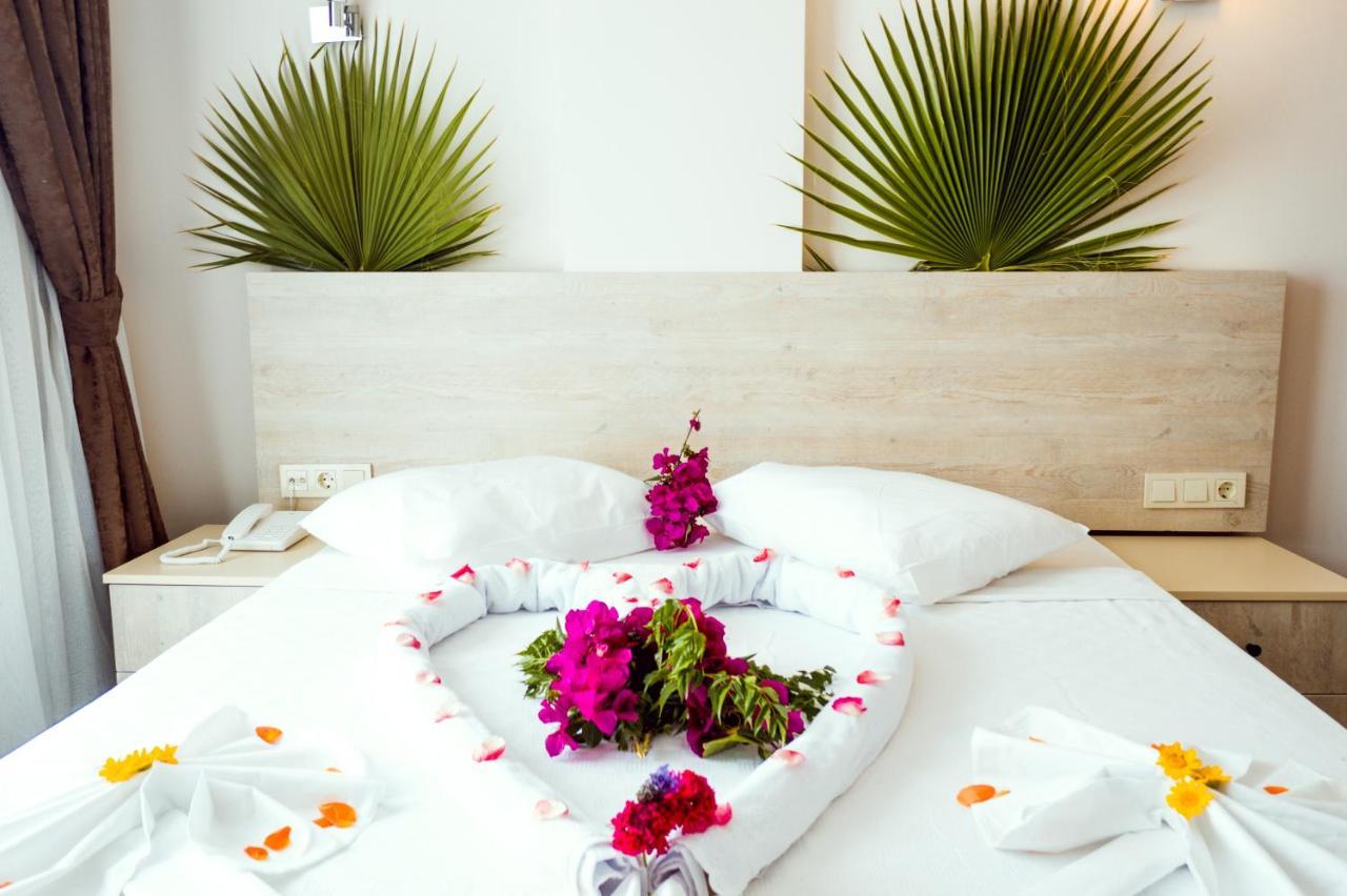 Hotel Dream Town Hotel&restaurant 3*