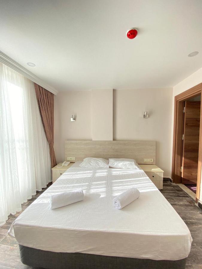 Dream Town Hotel&restaurant Hotel