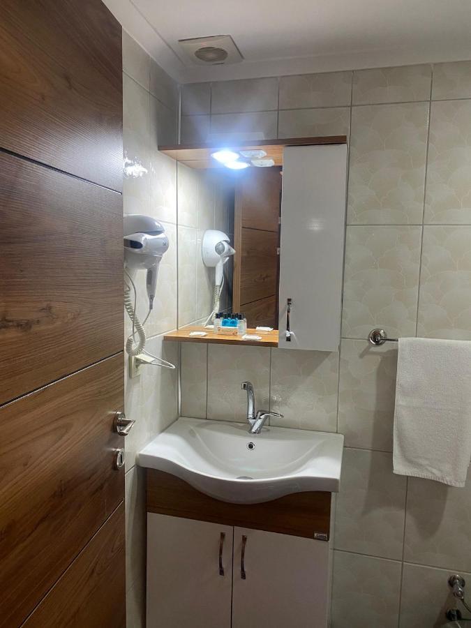 Dream Town Hotel&restaurant Готель